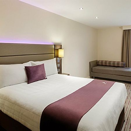 Premier Inn London Dagenham Exteriör bild