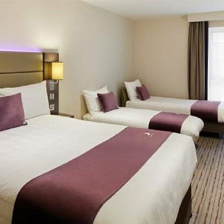 Premier Inn London Dagenham Exteriör bild