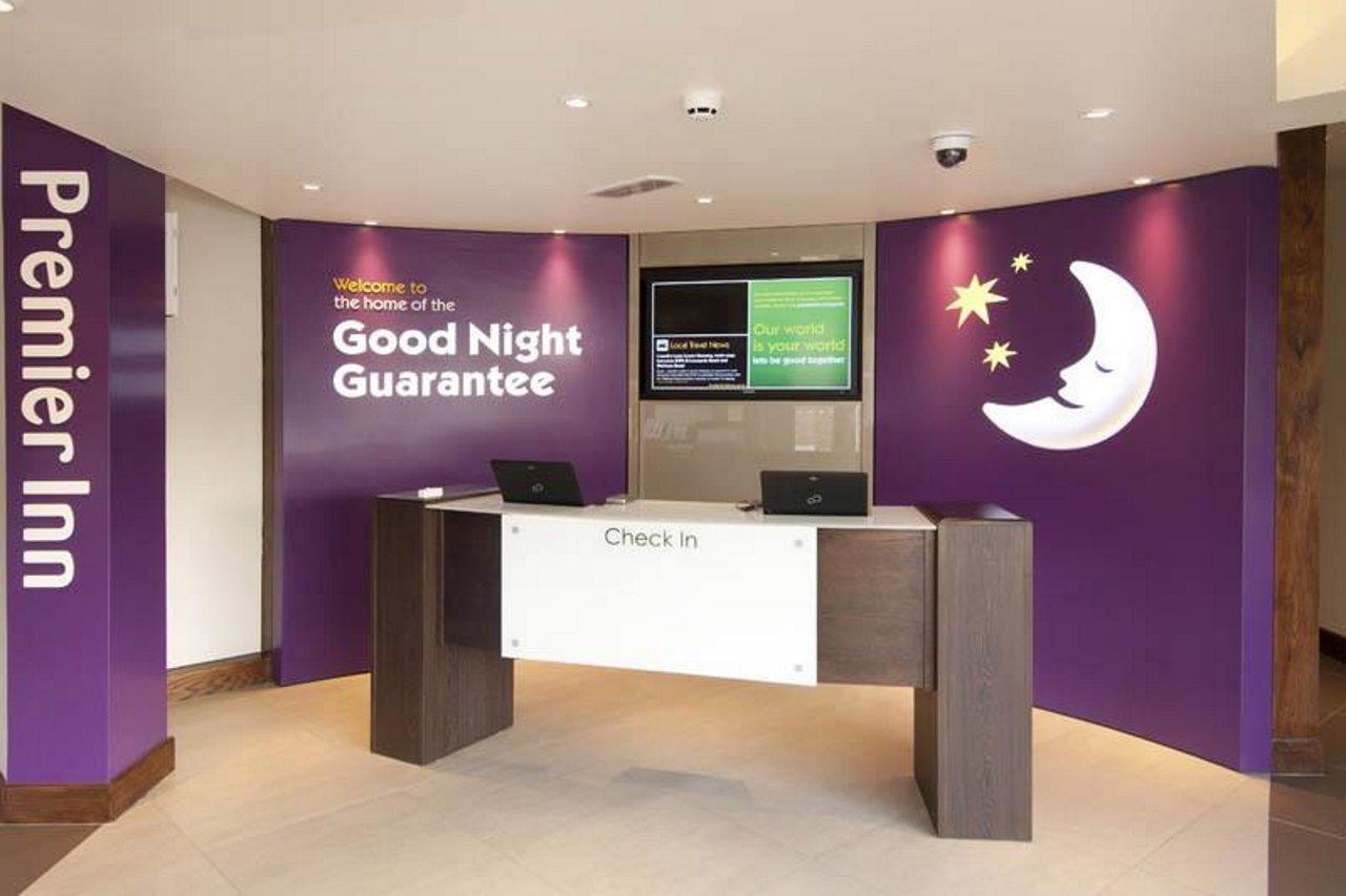 Premier Inn London Dagenham Exteriör bild