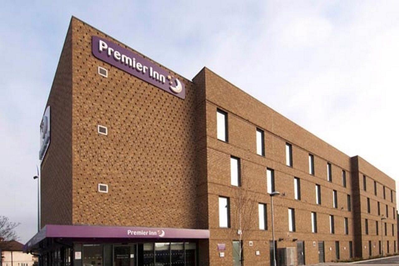 Premier Inn London Dagenham Exteriör bild