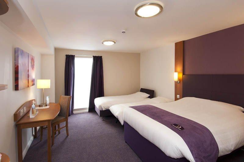 Premier Inn London Dagenham Exteriör bild