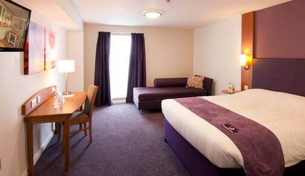 Premier Inn London Dagenham Exteriör bild